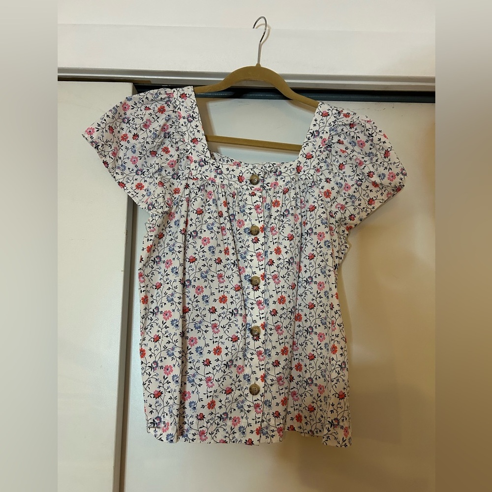 GAP White Floral Button-Up Blouse